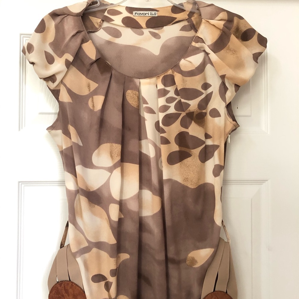 European Designer Favori Silky Belted Dress - Picture 6 of 16
